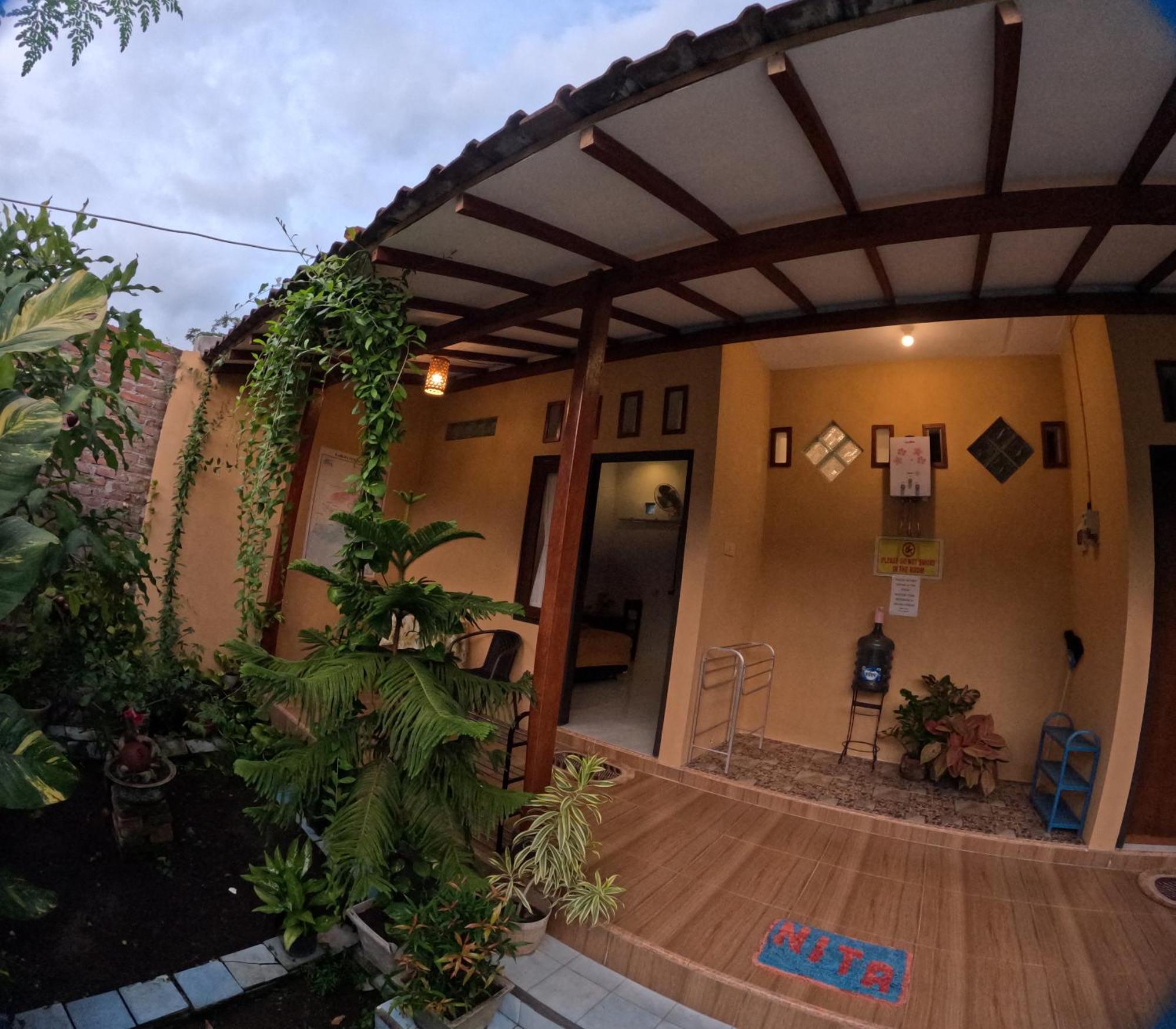 Homestay Nitha *